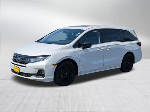 Used 2025 Honda Odyssey Sport-L image 3