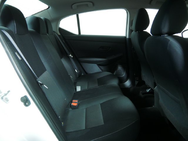 Used 2025 Nissan Sentra SV FWD image 15