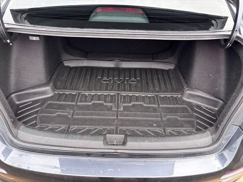 Used 2022 Honda Civic Sport image 12