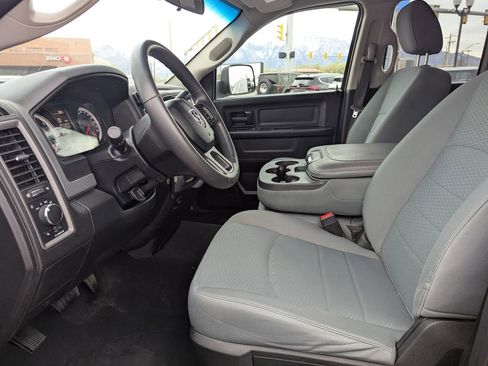Used 2018 RAM 1500 ST w/ SXT Appearance Group AWD/4WD image 25