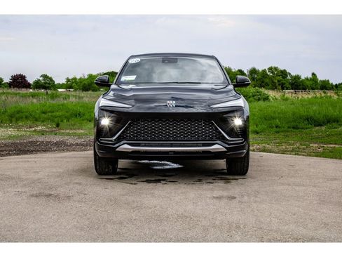 New 2025 Buick Envista Avenir image 45