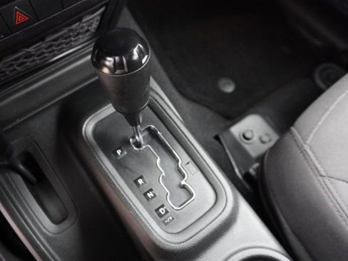 Used 2017 Jeep Wrangler Unlimited Sport image 21