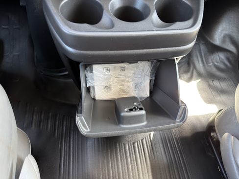 Used 2025 GMC Savana 2500 w/ Driver Convenience Package RWD image 28