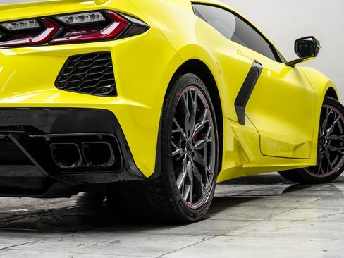 Used 2023 Chevrolet Corvette Stingray Premium Conv w/ Z51 Performance Package RWD image 22