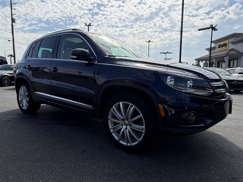 Used 2015 Volkswagen Tiguan SEL FWD image 8