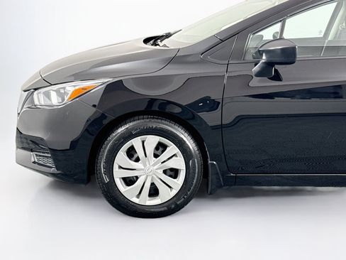 Used 2020 Nissan Versa S FWD image 40