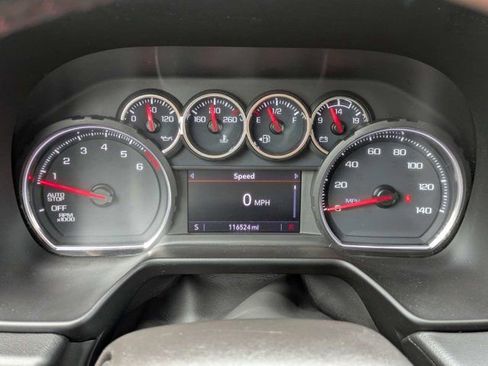 Used 2021 Chevrolet Suburban RST w/ Luxury Package RWD image 29