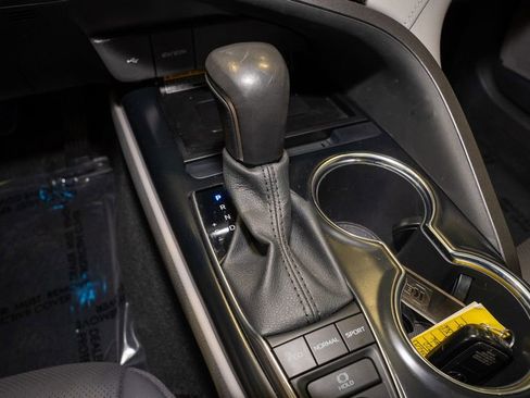 Certified 2020 Toyota Camry XLE w/ Driver Assist Package image 15