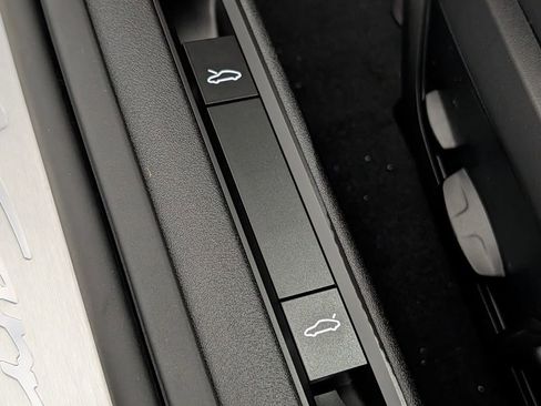 New 2026 Porsche 911 Carrera RWD image 28