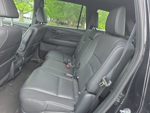 Used 2023 Honda Passport EX-L image 24
