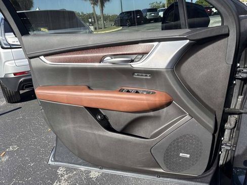 Certified 2023 Cadillac XT5 Premium Luxury w/ Technology Package FWD image 20