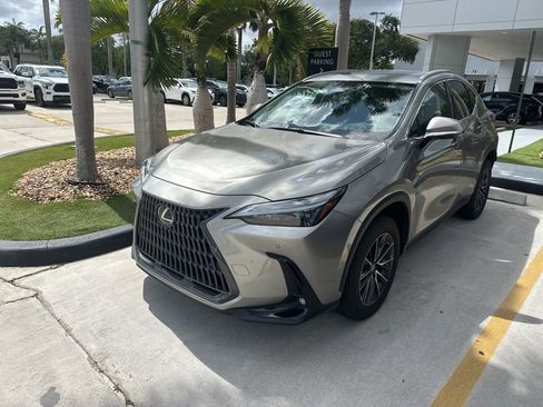Used 2023 Lexus NX 350 AWD image 4