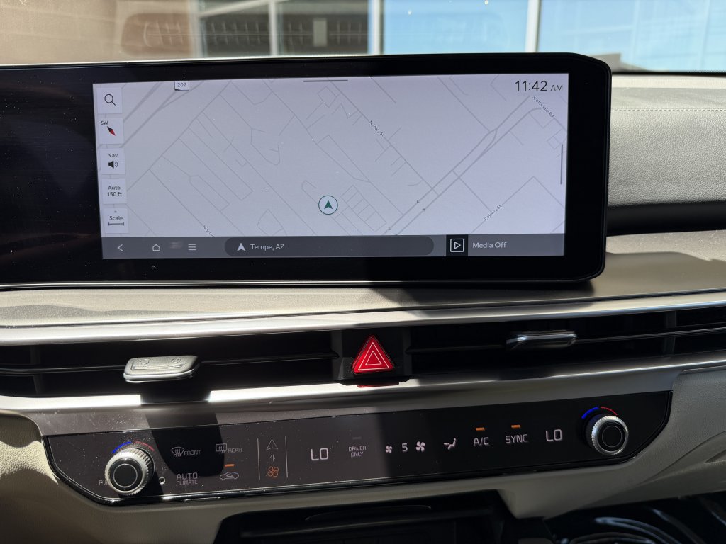 Used 2025 Kia Sorento EX w/ EX Panoramic Sunroof Package FWD image 20