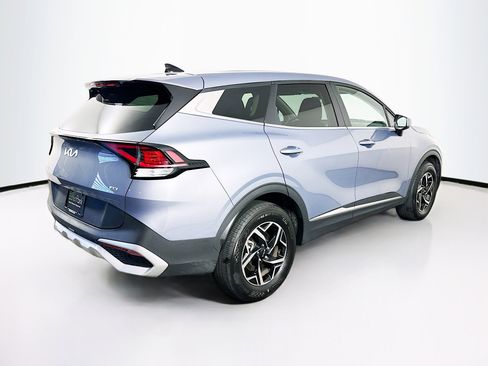 Used 2025 Kia Sportage LX image 9