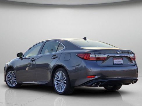 Used 2017 Lexus ES 350 w/ Luxury Package FWD image 20