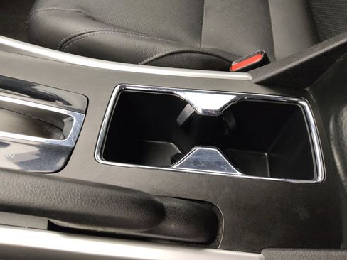 Used 2015 Honda Accord EX-L image 26
