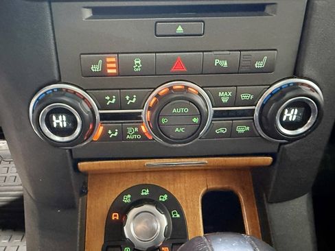 Used 2013 Land Rover LR4 HSE LUX image 23