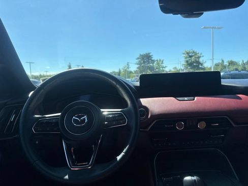 Certified 2025 MAZDA CX-70 Plug-In Hybrid w/ Premium Plus AWD/4WD image 12