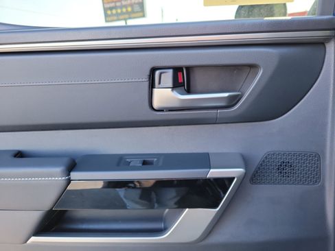 New 2026 Toyota Tundra Limited AWD/4WD image 12