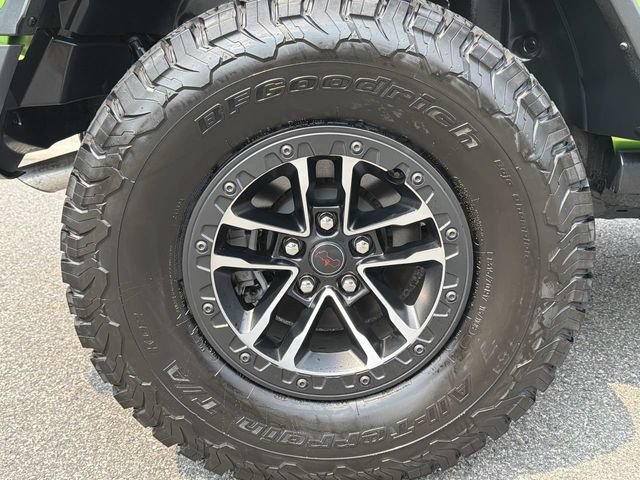 Used 2025 Jeep Wrangler Unlimited Rubicon AWD/4WD image 12