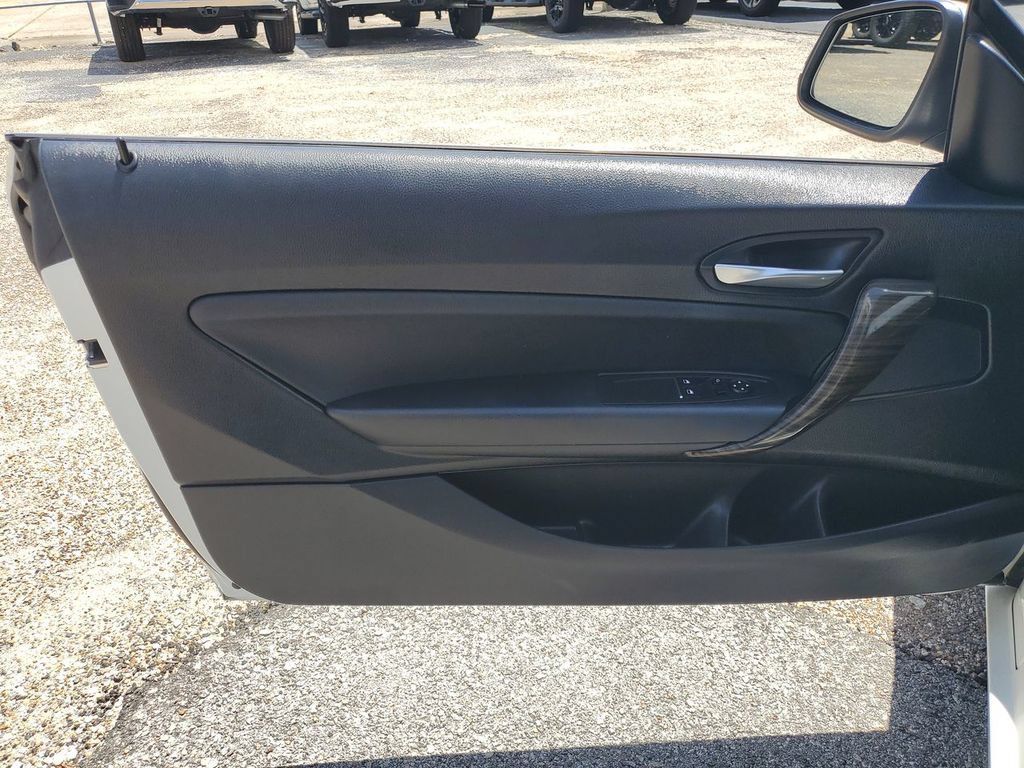 Used 2019 BMW 230i Coupe w/ Convenience Package RWD image 28