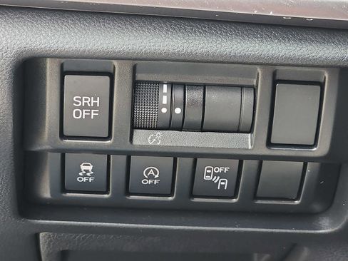 Used 2021 Subaru Crosstrek 2.5i Limited w/ Moonroof Package 2 image 26