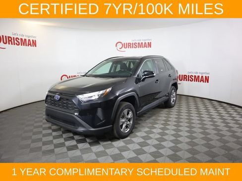 Used 2024 Toyota RAV4 XLE AWD/4WD image 2
