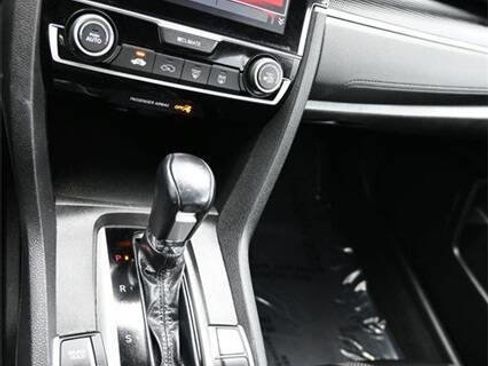 Used 2019 Honda Civic Sport image 21