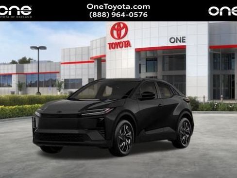 New 2026 Toyota C-HR AWD/4WD image 3