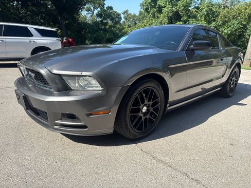 Used 2014 Ford Mustang Coupe w/ Equipment Group 102A RWD image 5