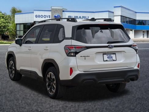 Certified 2025 Subaru Forester Premium w/ Convenience Package #1 AWD/4WD image 3