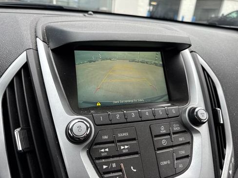 Used 2017 GMC Terrain SLE w/ Chrome Package FWD image 18