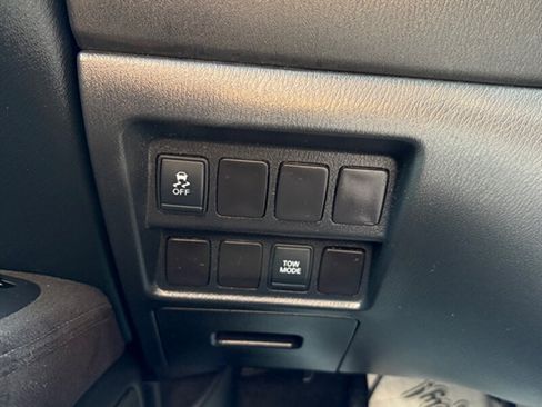 Used 2015 Nissan Pathfinder SV w/ Cargo Package AWD/4WD image 21