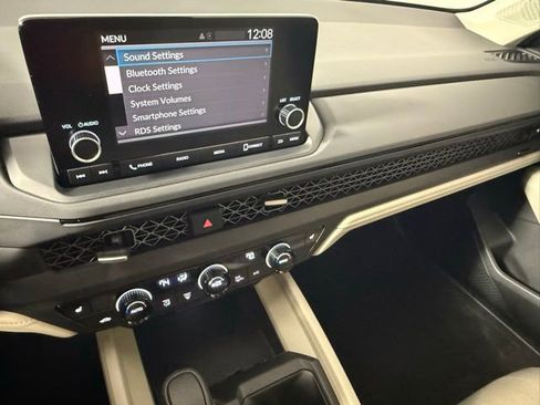 Used 2024 Honda Accord EX image 21