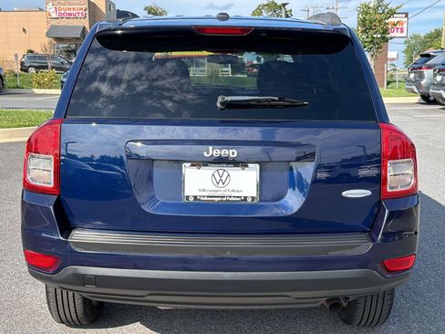 Used 2012 Jeep Compass Latitude FWD image 10