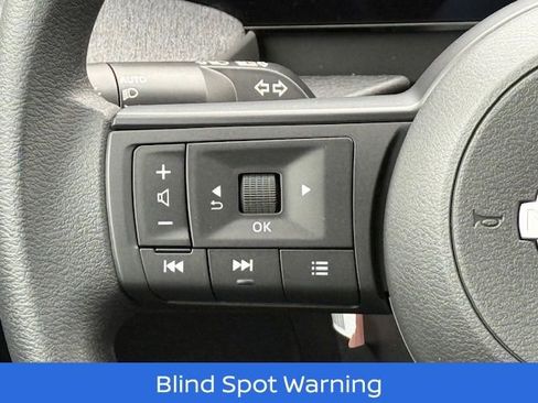 Used 2026 Nissan Kicks SV AWD/4WD image 26