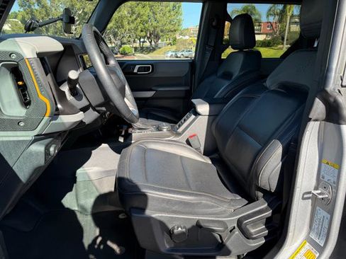 Used 2022 Ford Bronco Badlands w/ Sasquatch Package image 15