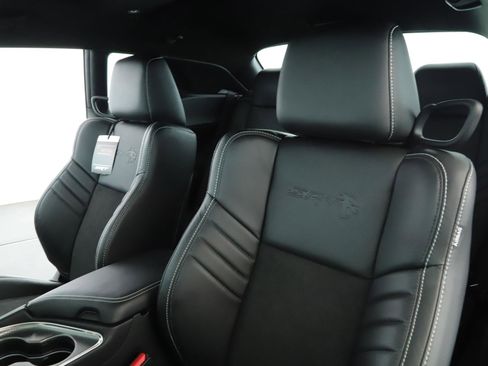 Used 2023 Dodge Challenger SRT Hellcat image 4