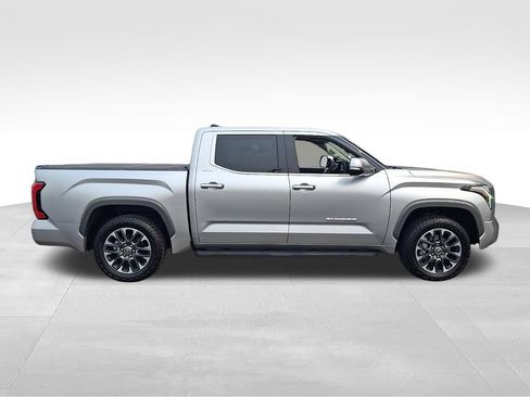 Used 2022 Toyota Tundra Limited AWD/4WD image 7