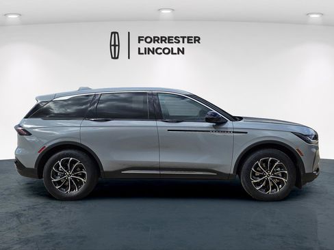 New 2026 Lincoln Nautilus Premier w/ Equipment Group 102A image 2