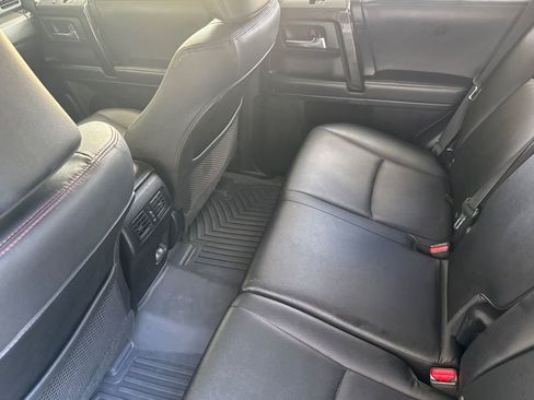 Used 2021 Toyota 4Runner TRD Off-Road Premium AWD/4WD image 12