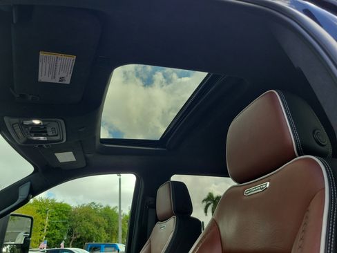 Used 2024 GMC Sierra 3500 Denali Ultimate image 18