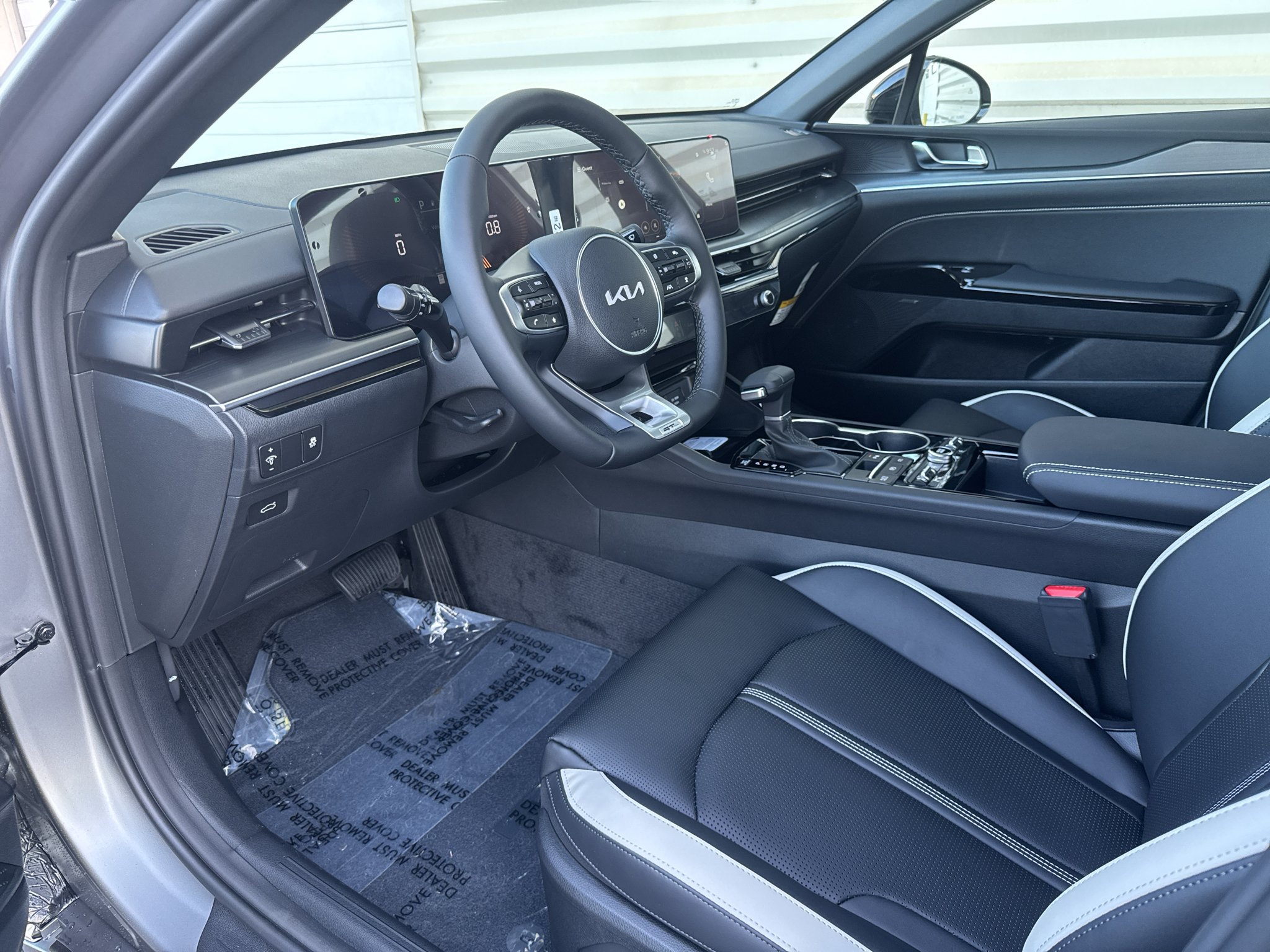 New 2027 Kia K5 GT-Line image 10