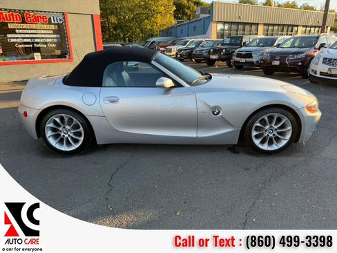 Used 2003 BMW Z4 2.5i image 6