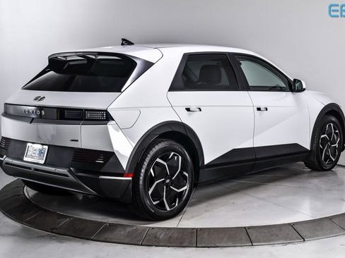 Used 2023 Hyundai Ioniq 5 SEL w/ Cargo Package image 6