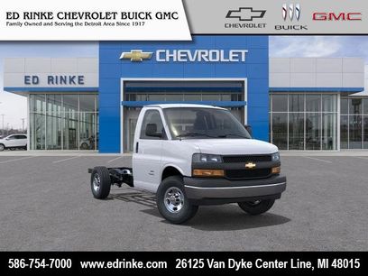 New 2025 Chevrolet Express 3500 w/ Power Convenience Package