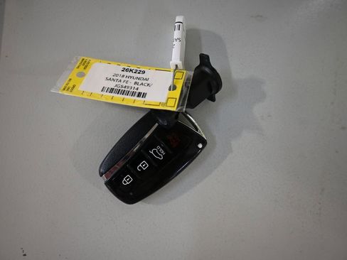 Used 2018 Hyundai Santa Fe Sport image 28