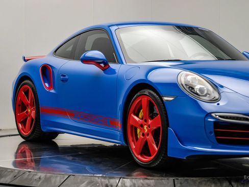 Used 2016 Porsche 911 Turbo S AWD/4WD image 32