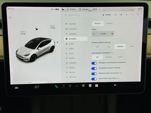 Used 2021 Tesla Model Y Long Range image 28