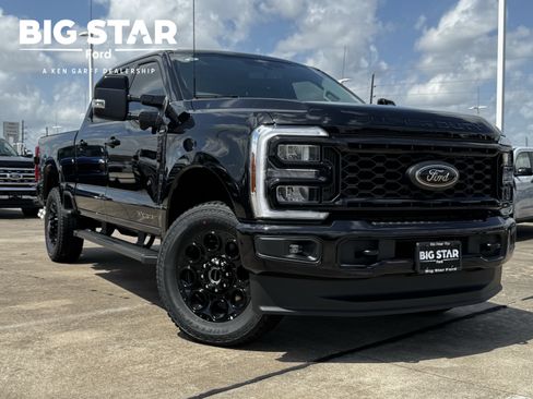 New 2026 Ford F250 Lariat w/ Black Appearance Package AWD/4WD image 1